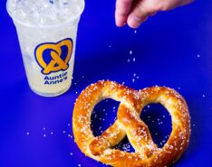 auntie anne's hong kong